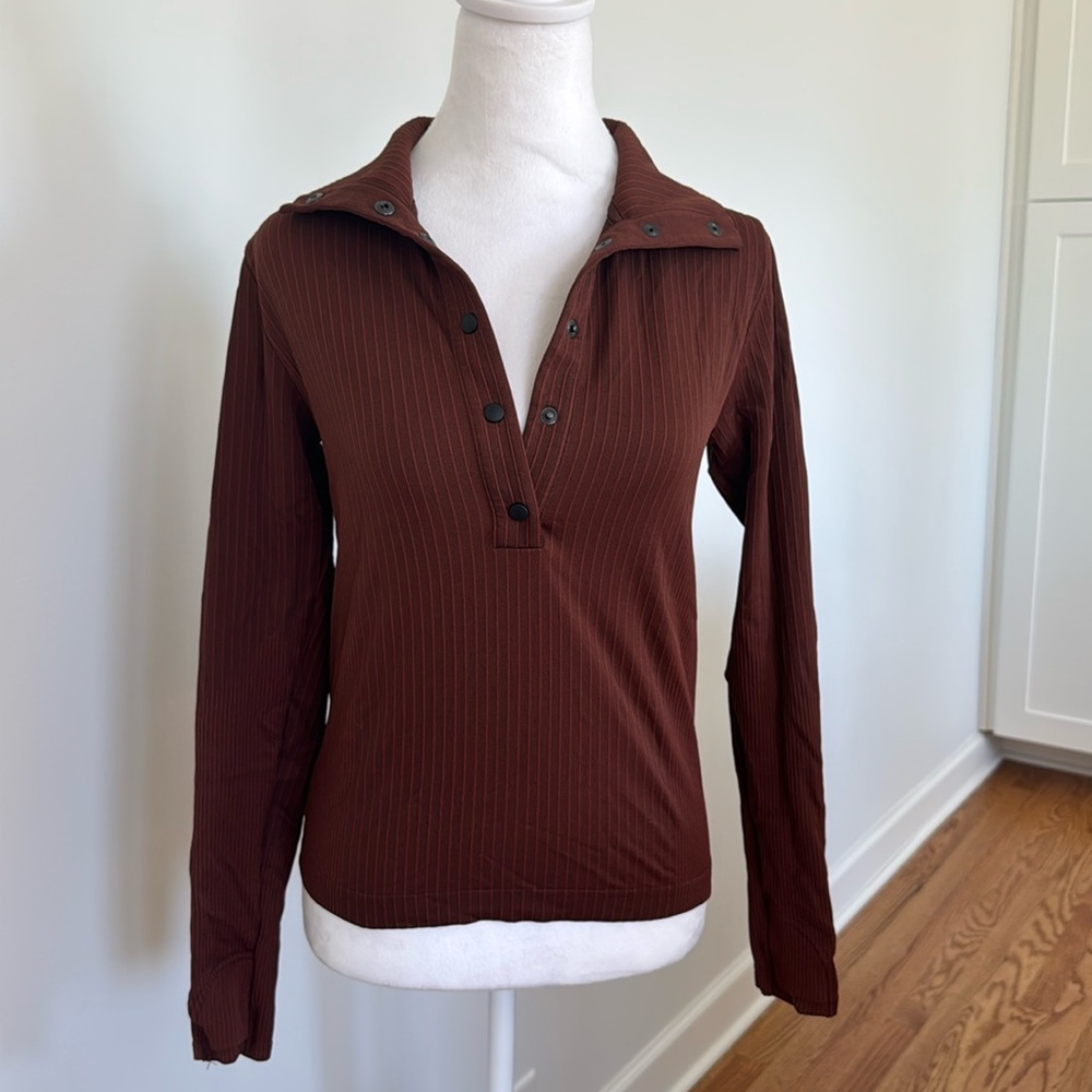 Athleta long sleeve maroon button down